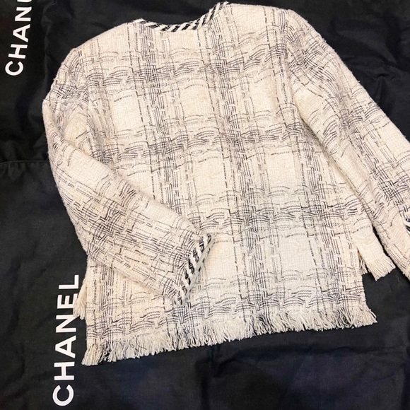 Chanel Jacket - Picture 3 of 7